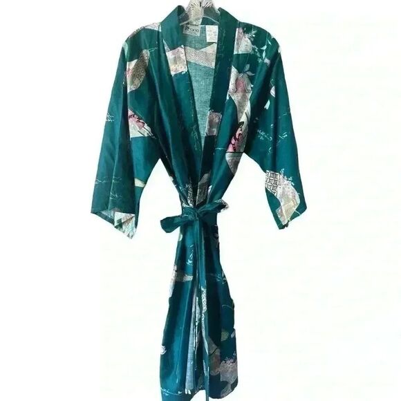 Vintage Kimono from FP Tokyo. Fits like a Med. stunning color looks brand new. - Picture 3 of 10